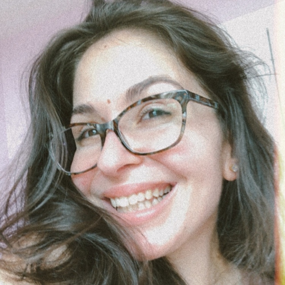 Meet your Posher, Aliana